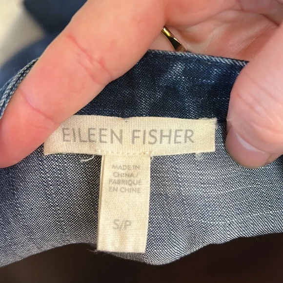 Eileen Fisher denim Tencel Lyocell cotton pocketed button down sleeveless dress - Picture 7 of 7
